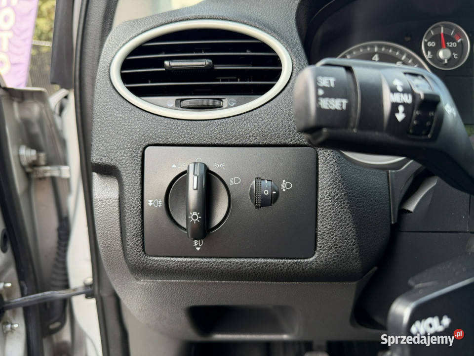 Ford Focus Nowy kompletny rozrząd Automatyczna lakier metallic kujawsko-pomorskie Bydgoszcz sprzedam