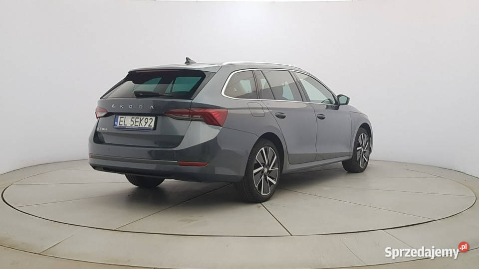 koda Octavia 15 TSI ACT Style Z Polskiego salonu kurtyny powietrzne Octavia Warszawa