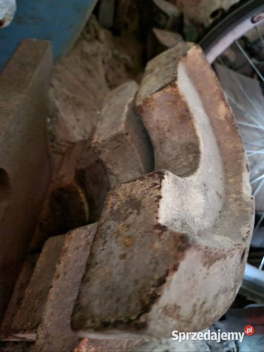 Obciążniki przednie w koła C360 C330 3P Rolnictwo