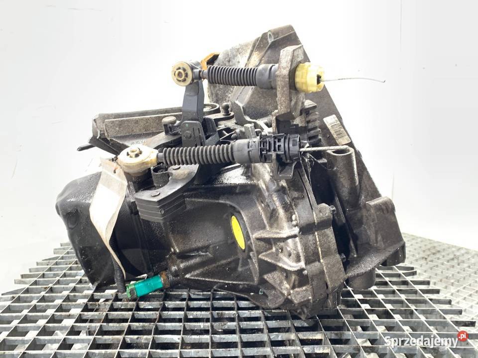 SKRZYNIA BIEGÓW NISSAN JUKE F15 JR5339 16 117