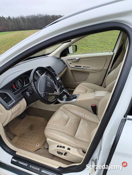 Volvo xc60 LPG 3189cm3 Wygoda