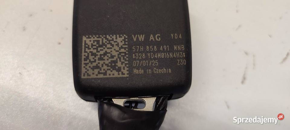 VW TAYRON ZAPINKA PASA KANAPY 3 RZĄD 57H858491