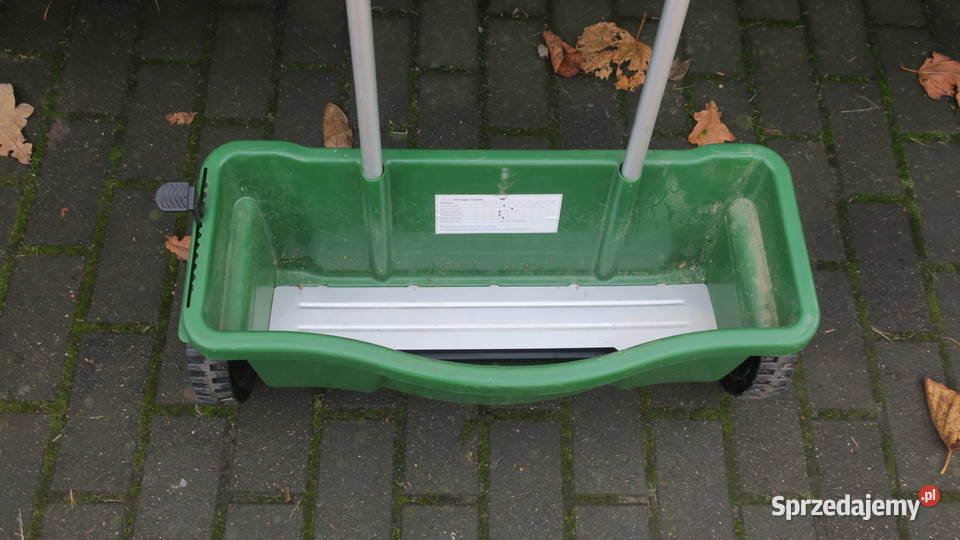 Siewnik do trawy nawozu sprzedam