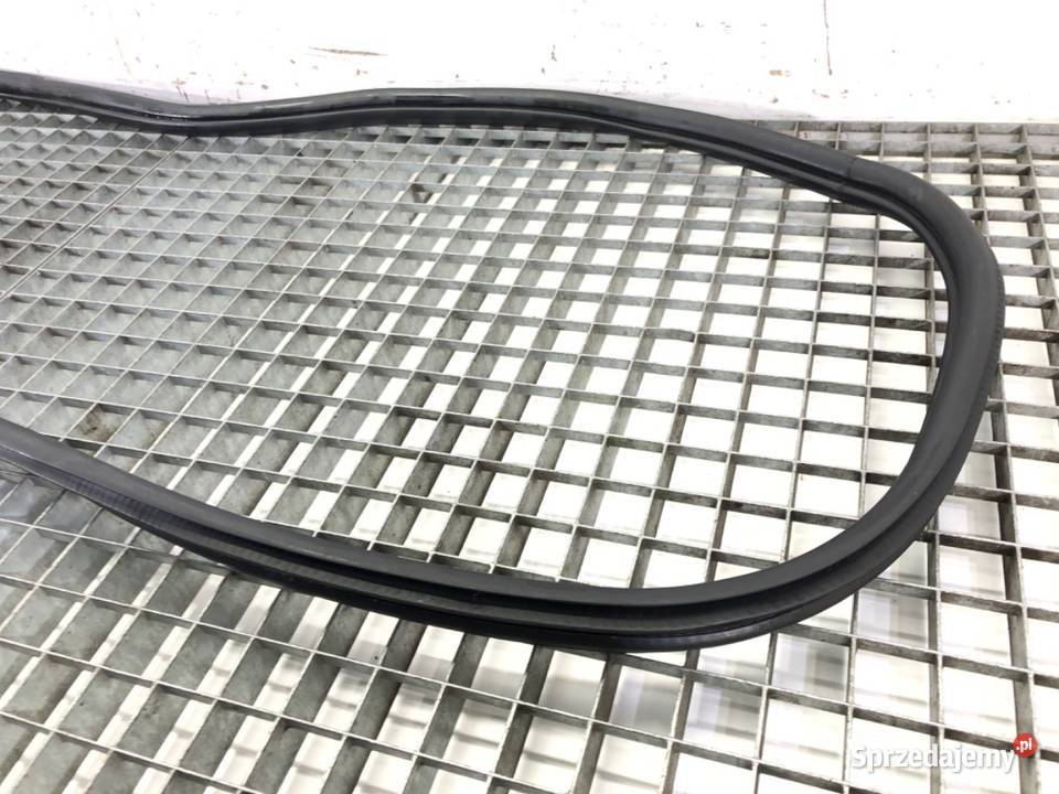 USZCZELKA DRZWI TYŁ LEWA BMW F30 Hatchback 1118 Wentylacja