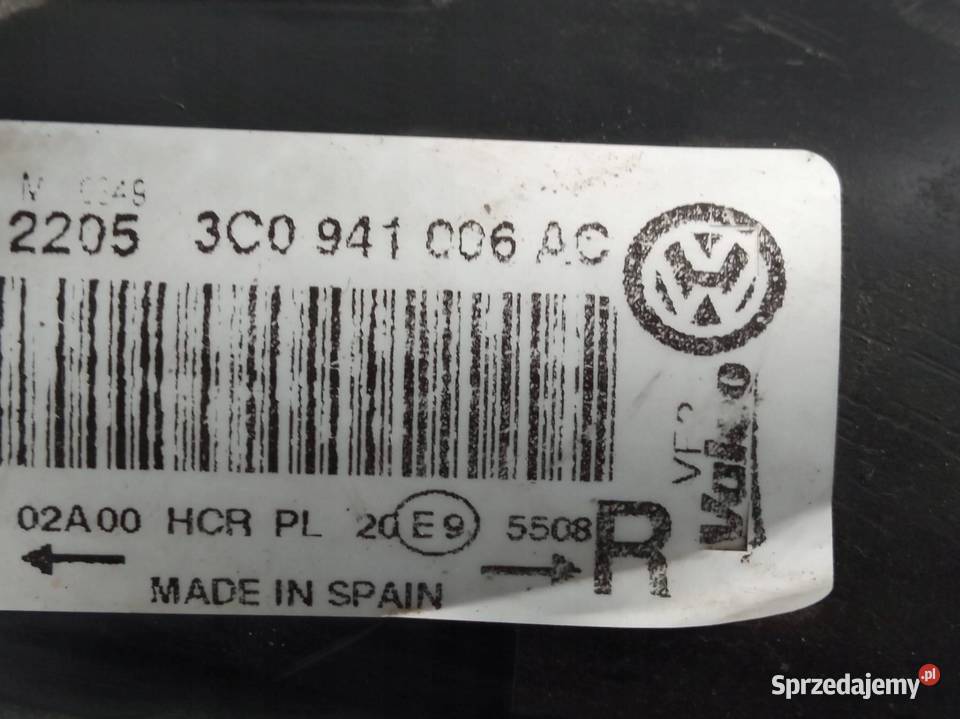 LAMPA PRZÓD PRAWA EU SOCZEWKA 3C0941006AC VW osobowe sprzedam