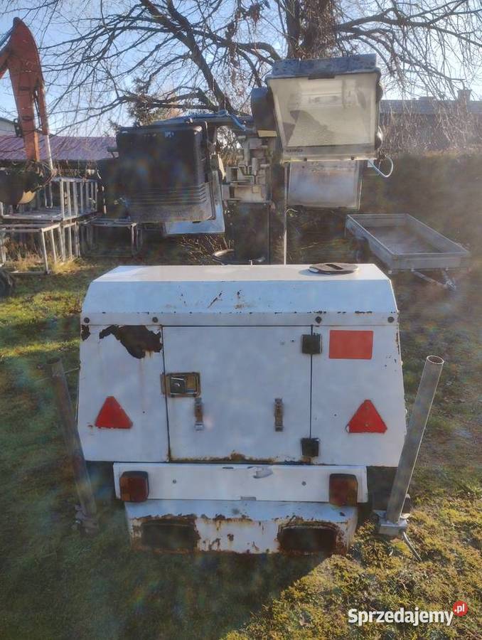 Maszt oświetleniowy z agregatem prądotwórczym Rok produkcji 2006