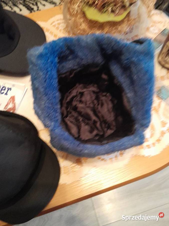 Czapka czapki wartownicze zimowa udzatki z lat Czapki łódzkie Kowalewice