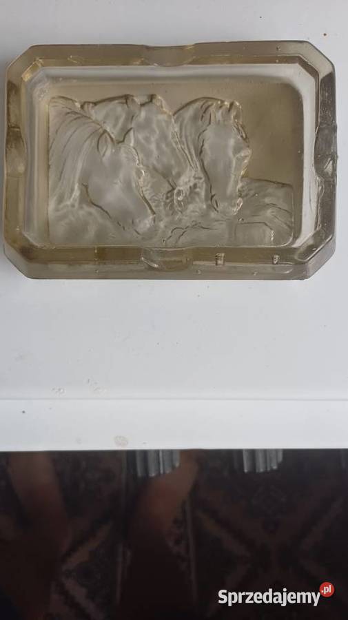 Stara popielnica z przed prl Lubartów