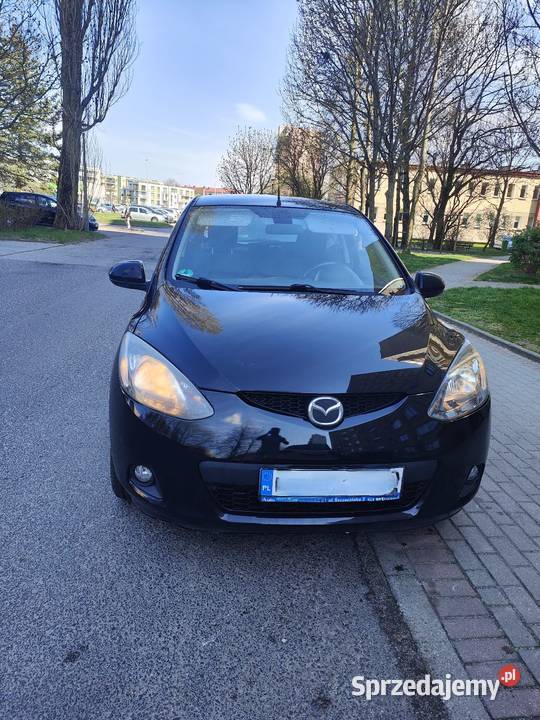 Mazda II 13 Benzyna Słupsk sprzedam