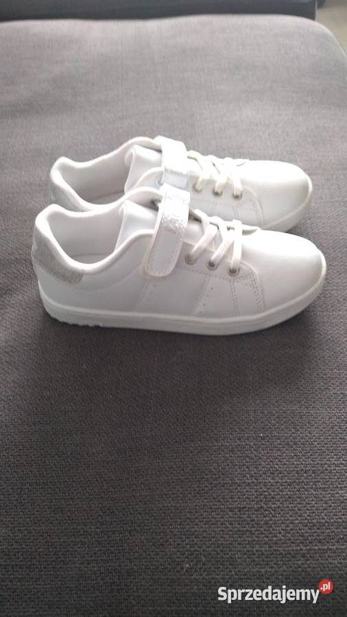 Sprzedam buty dziecka nowe sprzedam