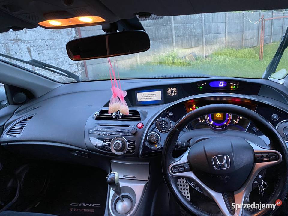 Honda civic 18 benzyna anglik 2006 v5c autoalarm Tomaszów Mazowiecki sprzedam