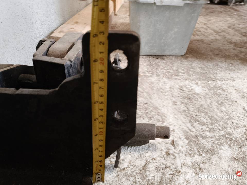 Zaczep automatyczny hitch i piton fix Case