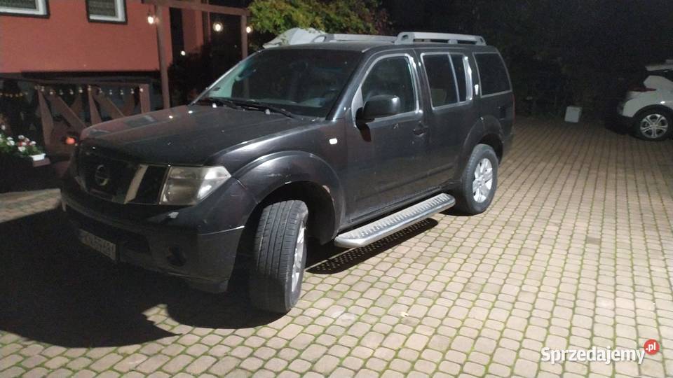 Nissan Pathfinder 4x4 7 osobowy 4/5 Konin