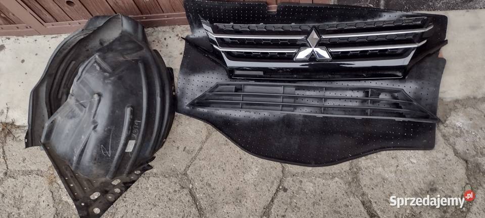 Atrapa kratka Mitsubishi Space Star nowy model sprzedam