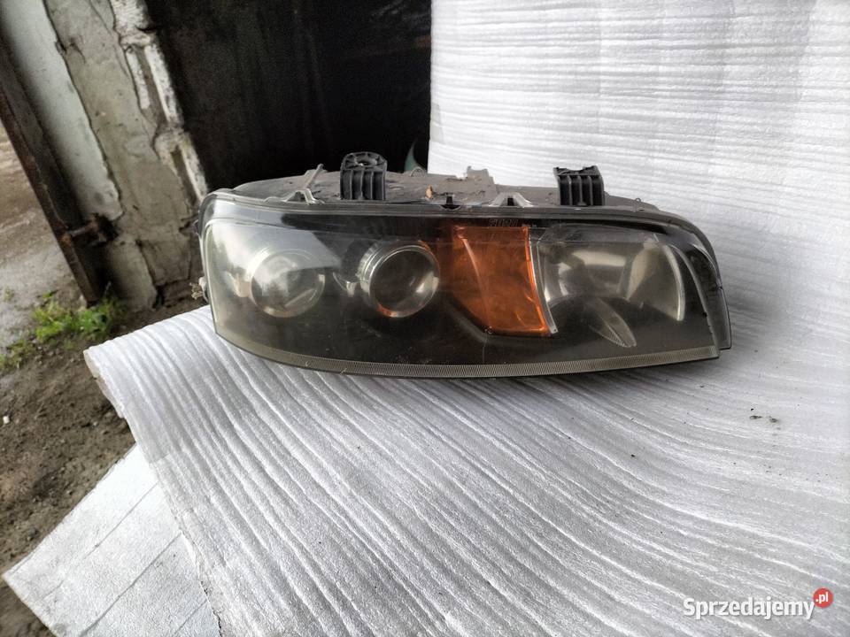 LAMPA PRZEDNIA PRZÓD PRAWA FIAT PUNTO 2 Kamień-Kolonia