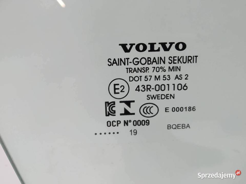 SZYBA DRZWI LEWY PRZÓD Volvo XC 90 II 2015