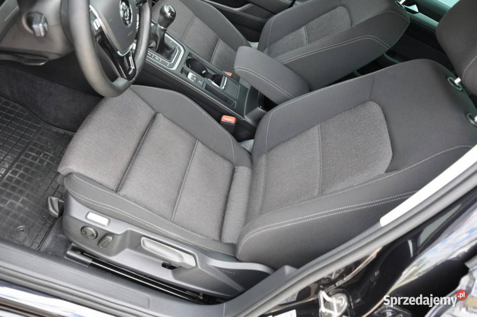 Volkswagen Passat 18 TSI 180 Comfortline Polski Zarejestrowany w Polsce Stalowa Wola