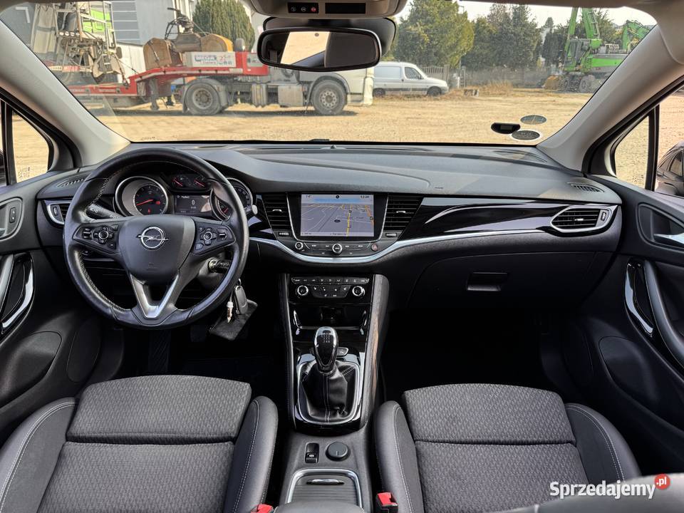 Opel Astra 14 BENZYNA Klimatronik Nawigacja Konin