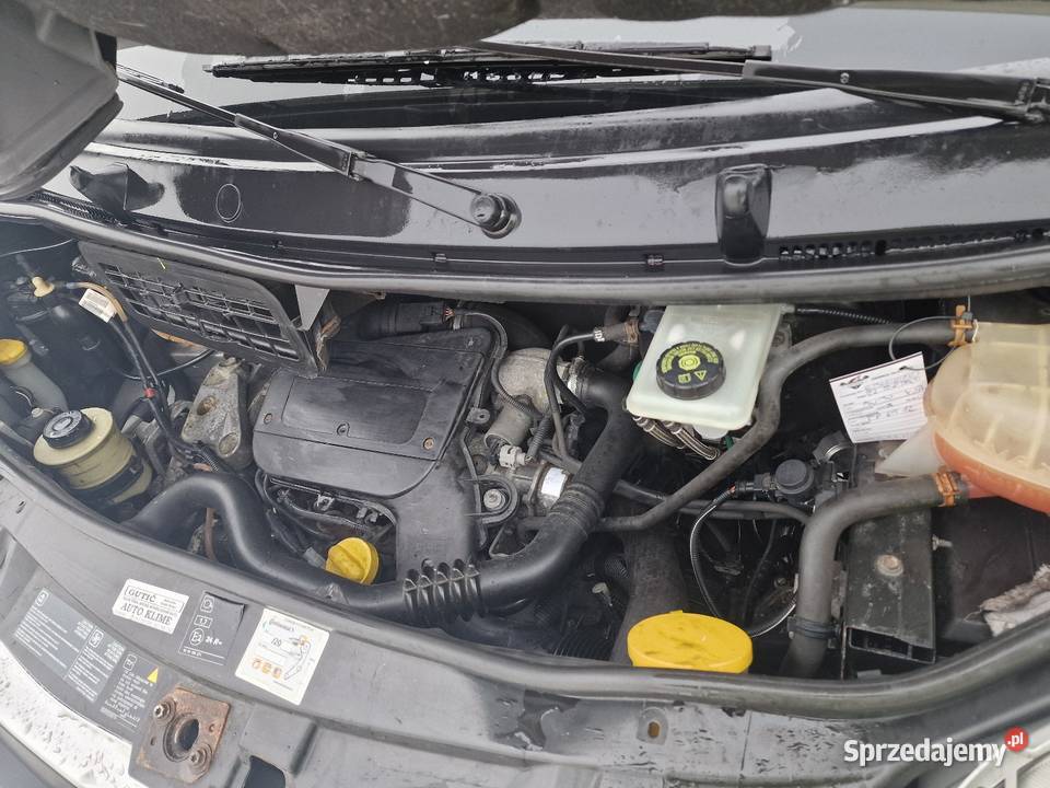 Opel Vivaro 19 2006r 9 osobowy nieuszkodzony