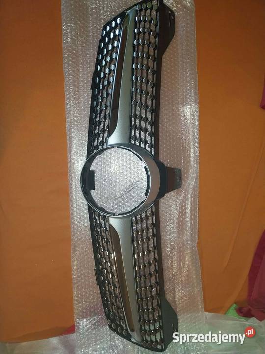 Grill atrapa cls w219 przedlift 20042008 nowy Atrapy dolnośląskie