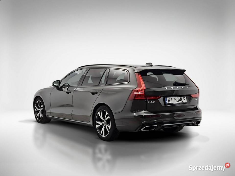 Volvo V60 B4 D Plus Dark aut Z Polskiego Salonu zielony Warszawa