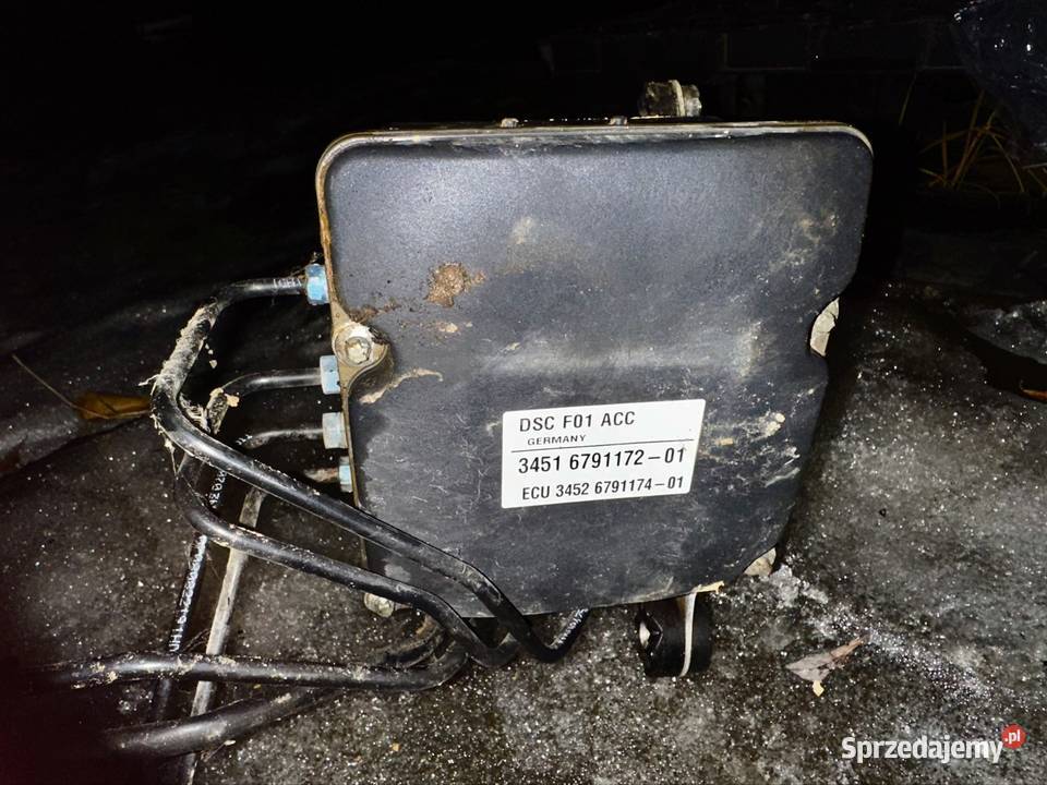 BMW 7 F01 F02 Pompa ABS DSC ACC stan idealny Części samochodowe Gdańsk