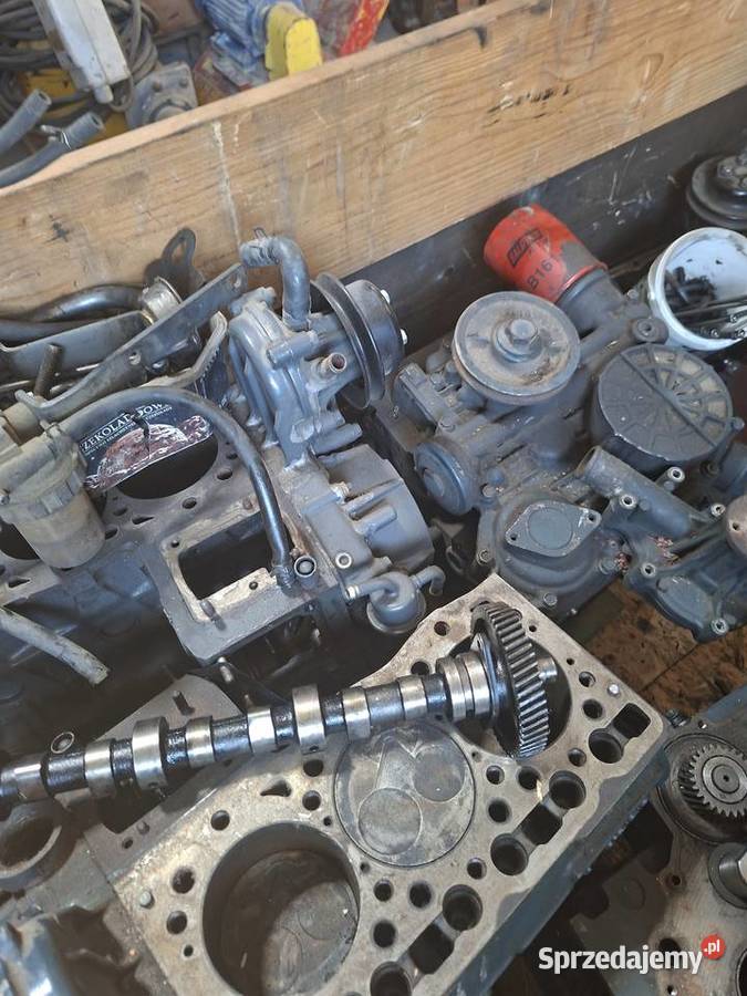 Kubota D905 D1105 v1505 części słupki Cieszyn sprzedam