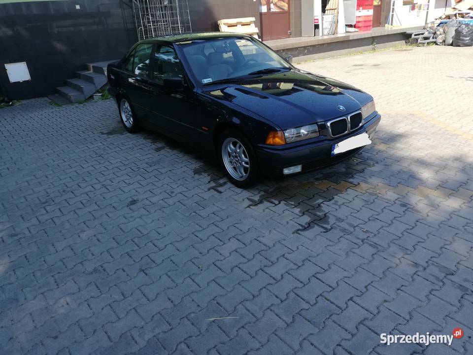 BMW E36 sedan 96r benzyna Seria 3 Mniów