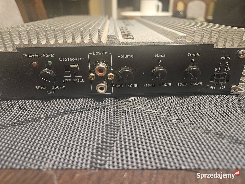 Wzmacniacz samochodowy 2x 300W Szczecin