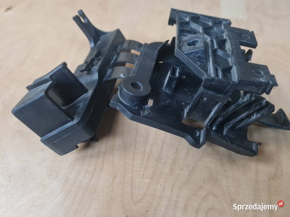 Plastik kabli zaczep vw TCross Śrem sprzedam