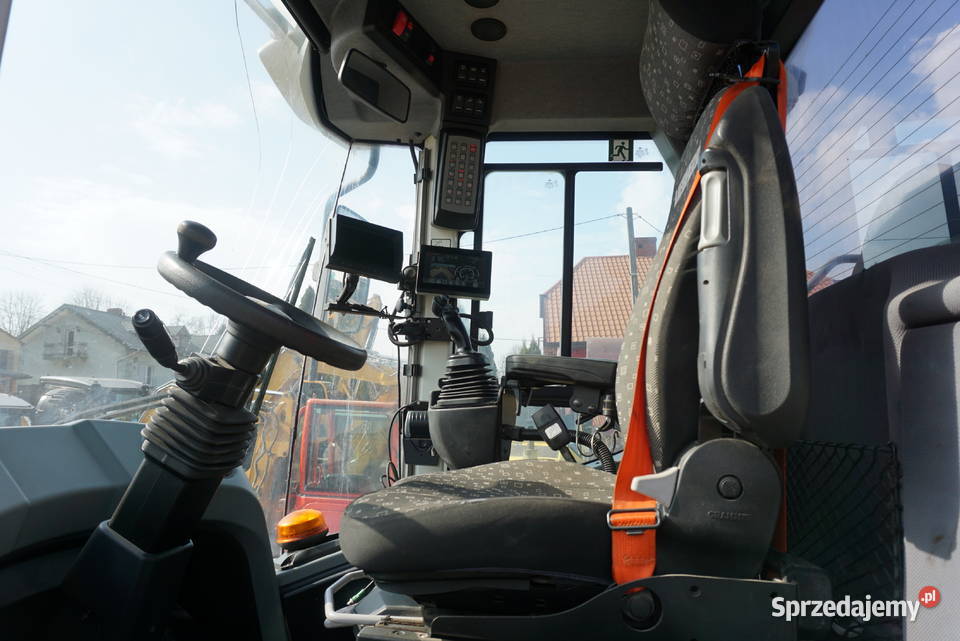 Ładowarka kołowa Liebherr L 556 2020 Rok produkcji 2020