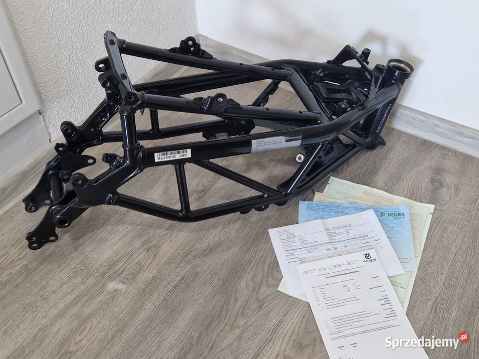 Rama z dokumentami 2022 HUSQVARNA SVARTPILEN 401 dolnośląskie