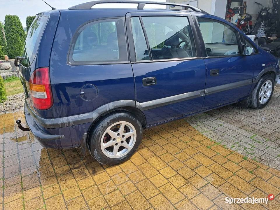 Opel Zafira 16 gaz 7 osobowyhak