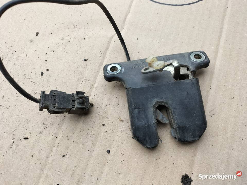 Audi AUDI 80 B3 B4 ZAMEK KLAPY BAGAŻNIKA Kamień-Kolonia sprzedam