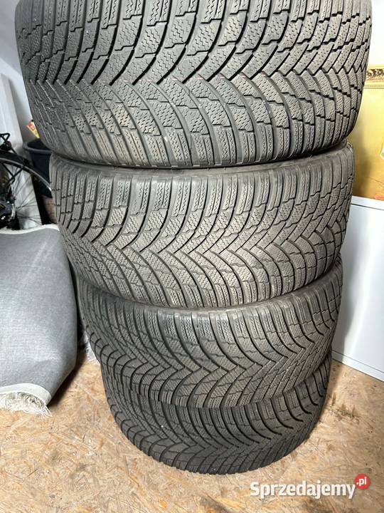 Opony zimowe 19 Firestone Winterhawk 4 zima Samochodowe Klasztorne