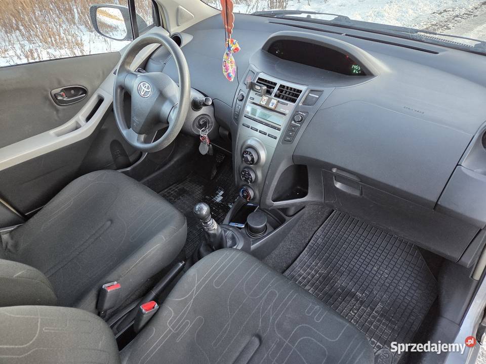 Toyota Yaris II 14 D4D 90 polift 200910r Grodzisk Mazowiecki sprzedam