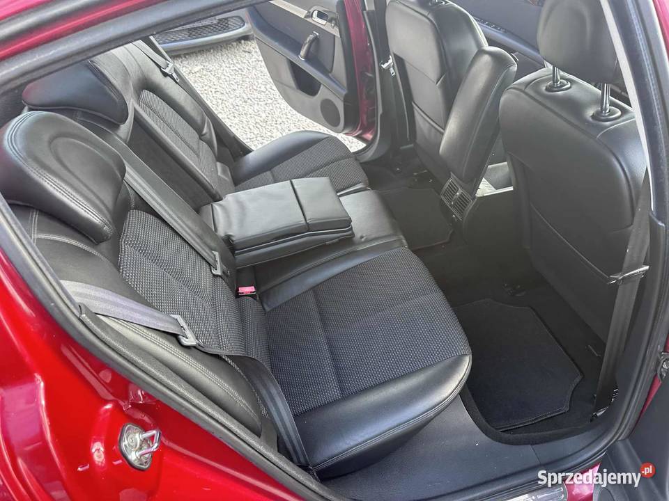 Peugeot 407 Przebieg 106 Bogate Wyposażenie radio małopolskie Ładna sprzedam