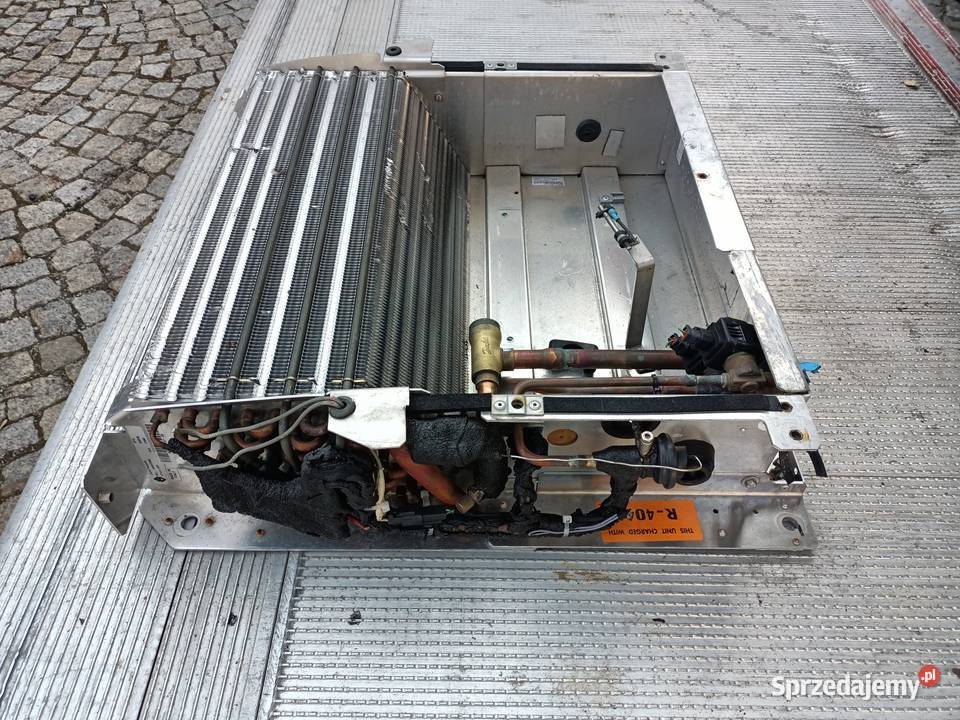 CHŁODNICA PAROWNIK AGREGATU CARRIER SUPRA 750 MT dostawcze Bielsko-Biała