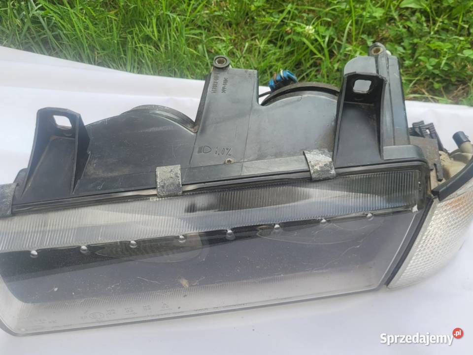 Lampy przód BMW E36 Łódź