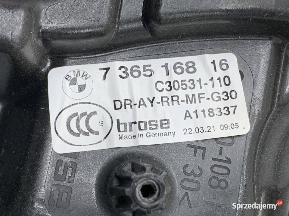 PODNOŚNIK SZYBY PRAWY TYŁ BMW G30 7457252 osobowe