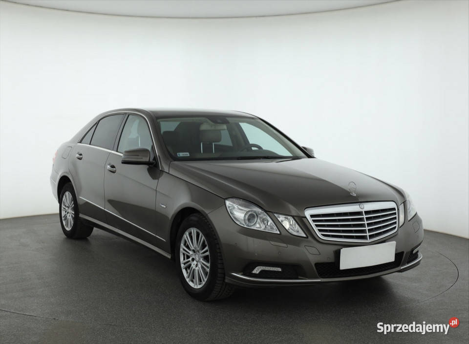 Mercedes E E 220 CDI Piaseczno