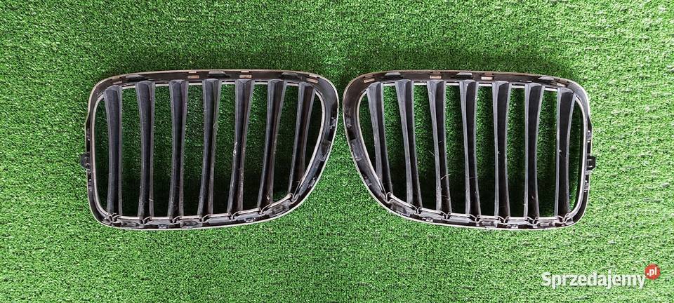 ATRAPY GRILLE BMW X1 E84 2993305 2993306 KOMPLET wielkopolskie Międzychód sprzedam