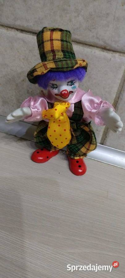 fIGURKA PORCELANOWA Klan Lublin