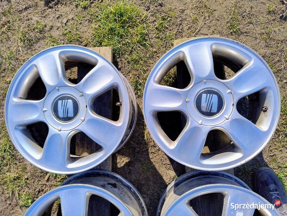 Alufelgi seat r15 Samochodowe Gąbin