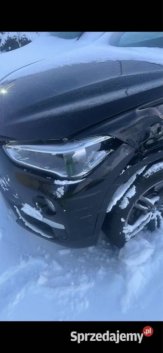 Lampa reflektor BMW X1 f48 2017r uszkodzona Lampy przednie Konin