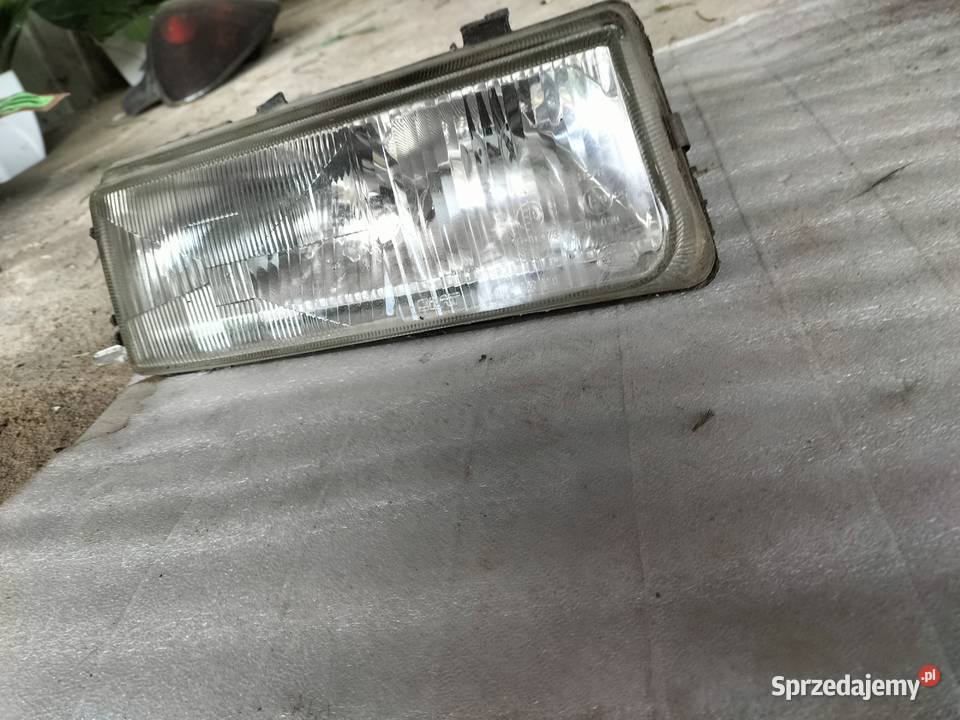Seat Toledo 1 LAMPA PRZÓD PRZEDNIA PRAWA HELLA Kamień-Kolonia