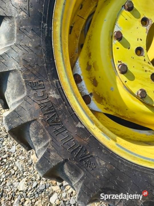 koła wąskie do ciągnika rolniczego john deere i Kielce