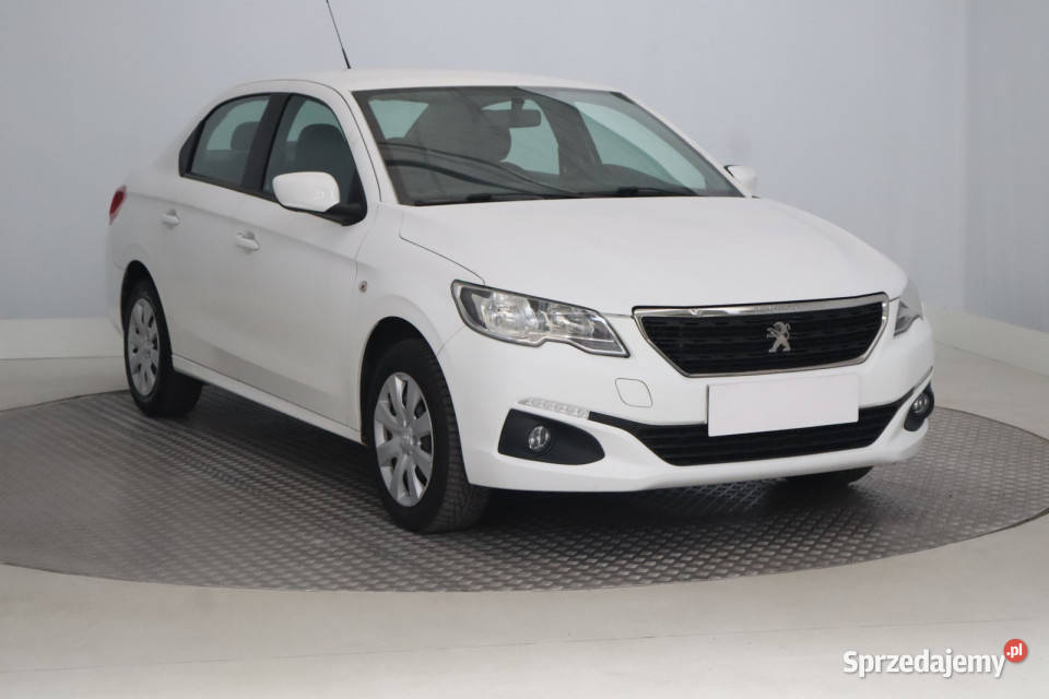Peugeot 301 12 PureTech 301
