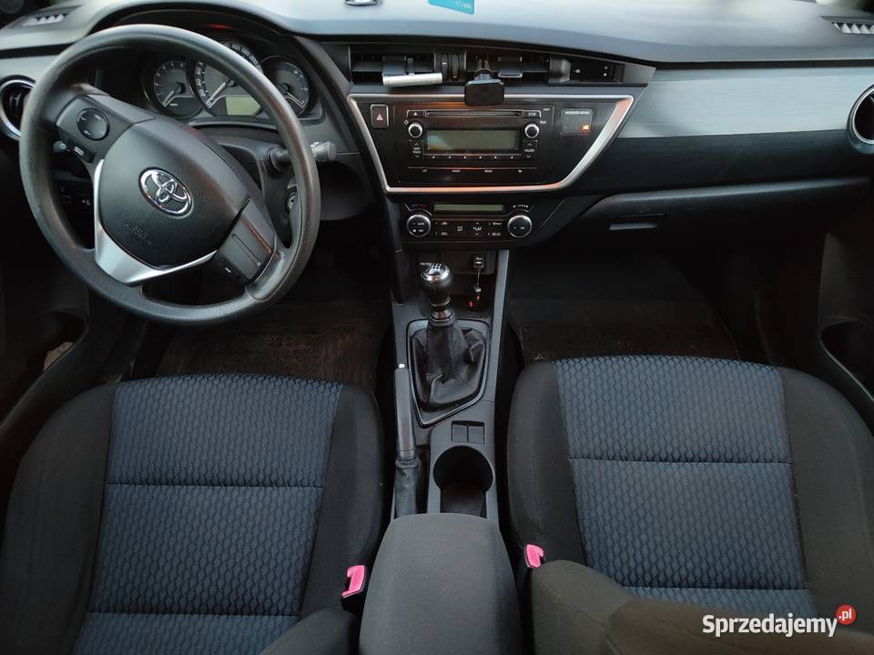 Toyota Auris 14 D4D 90 2014r Salon ZAMIANA Auris Bogoria