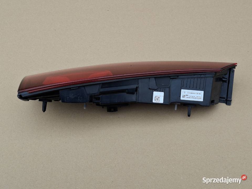 MERCEDES EKLASA W214 S214 KOMBI LAMPA TYLNA osobowe Bieleń